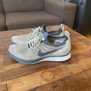 Nike Air Zoom - Mariah Flyknit - Women's Size 9 in Silver